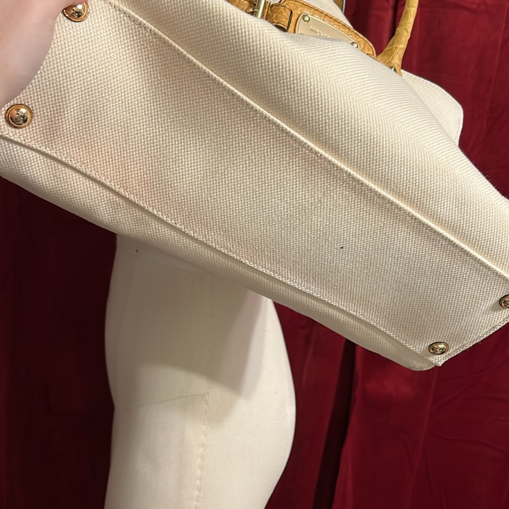 Michael Kors Cream and Tan Satchel *READ DESCRIPTION* - Picture 4 of 9